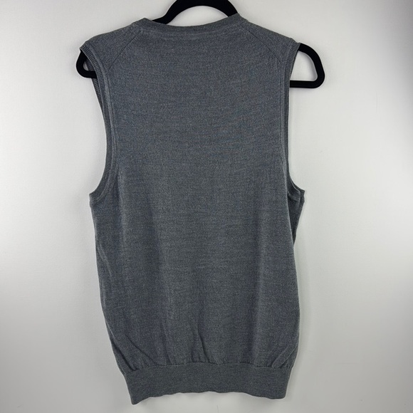 Bloomingdale's Gray 100% Merino Wool V-Neck Vest - Picture 2 of 8